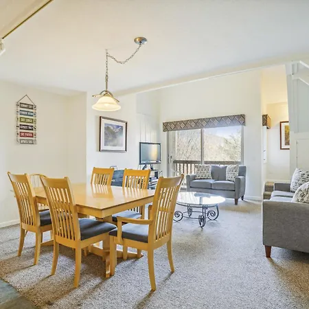 Three Bedroom Condo, Ski Home Whiffletree E7